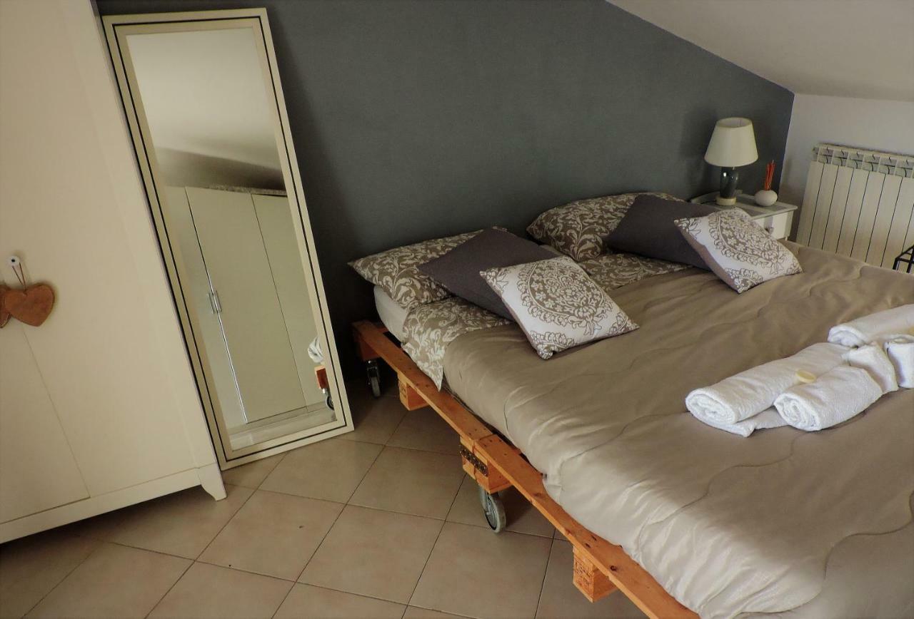 Casa Leonardo Liam Apartman Caserta Kültér fotó